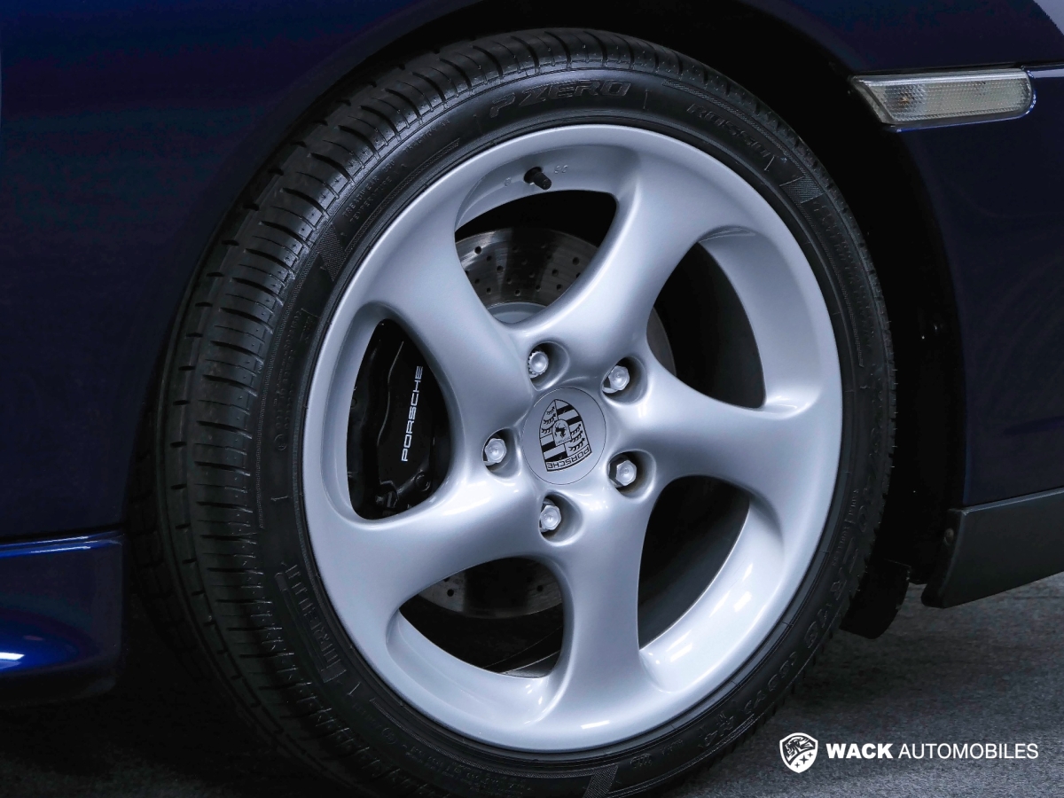 PORSCHE 911 CARRERA COUPE 996 996.2 CARRERA 3.6L 320 CV