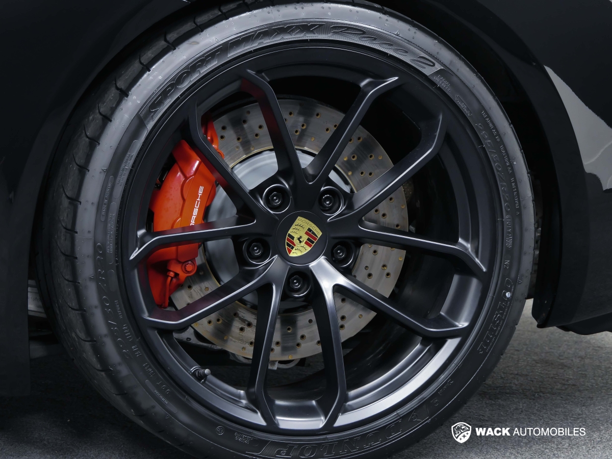 PORSCHE 718 SPYDER 4.0 L 420 CV BOITE MÉCANIQUE 