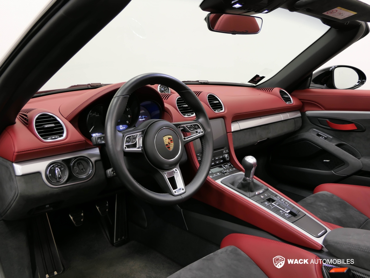 PORSCHE 718 SPYDER 4.0 L 420 CV BOITE MÉCANIQUE 