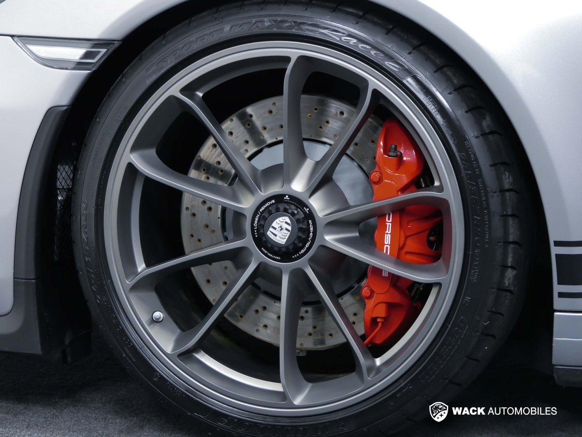 PORSCHE 911 GT3 991.2 4.0L 500 CV CLUBSPORT PDK 