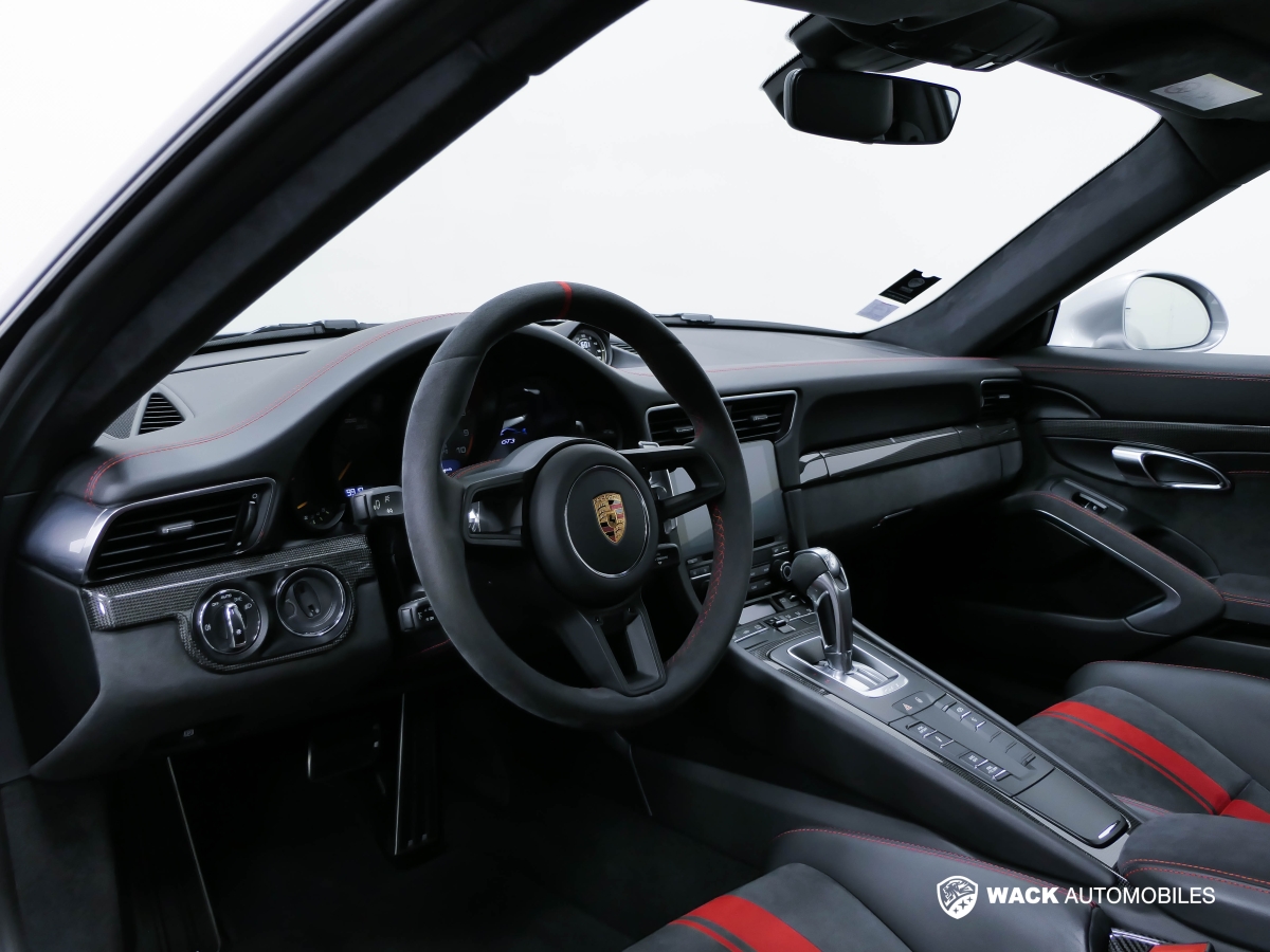 PORSCHE 911 GT3 991.2 4.0L 500 CV CLUBSPORT PDK 