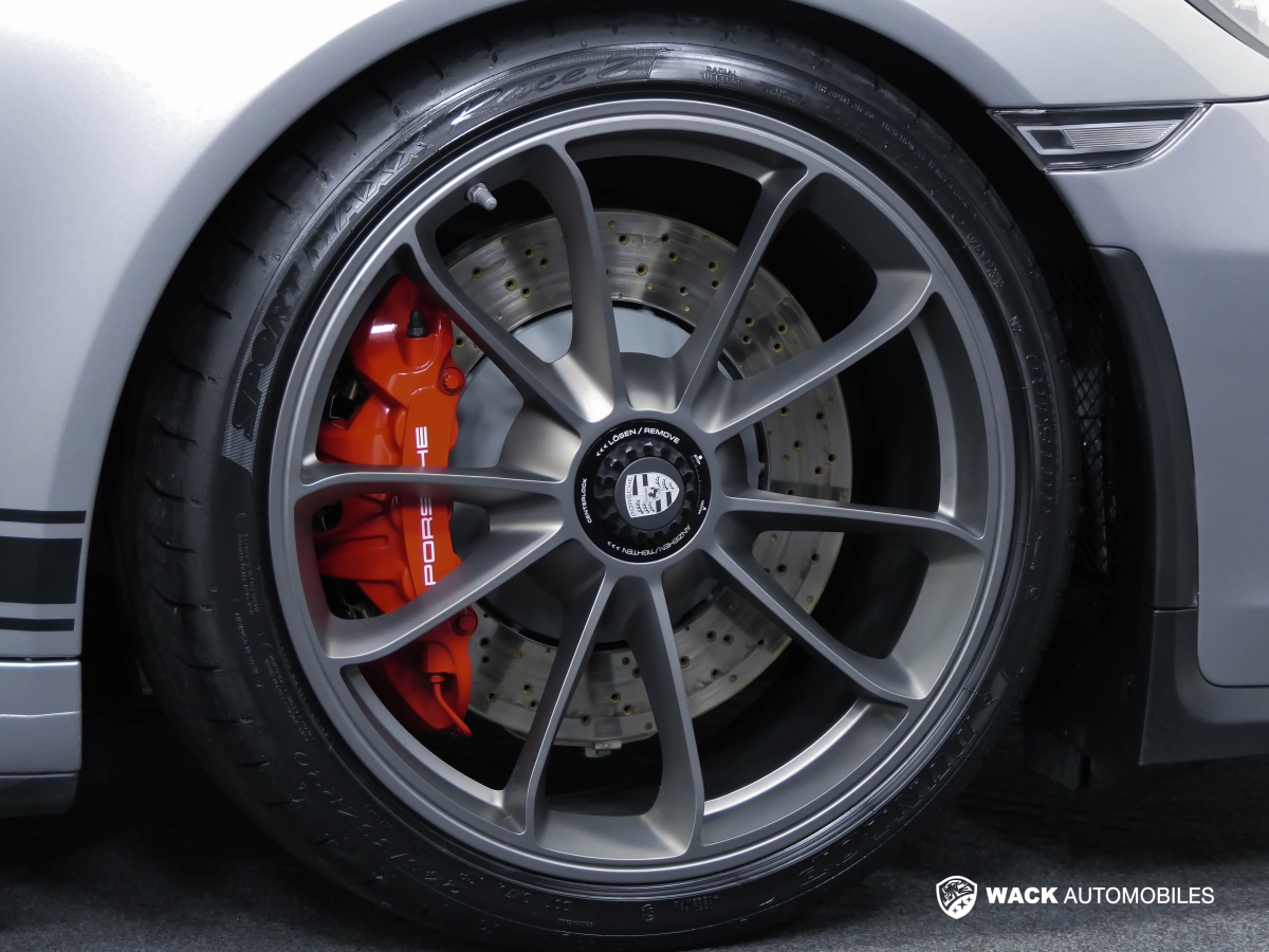 PORSCHE 911 GT3 991.2 4.0L 500 CV CLUBSPORT PDK 