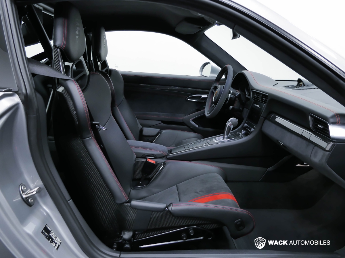 PORSCHE 911 GT3 991.2 4.0L 500 CV CLUBSPORT PDK 