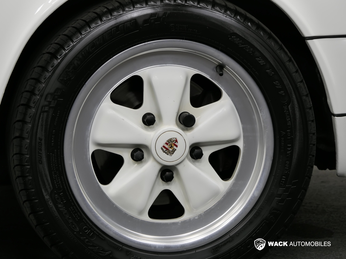 PORSCHE 911 CABRIOLET 911 3.2L CABRIOLET 