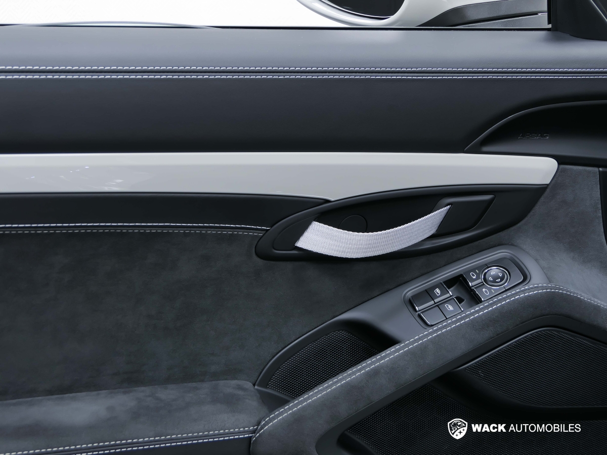 PORSCHE 718 SPYDER 718 SPYDER 4.0L 420 CV BOITE MANUELLE 