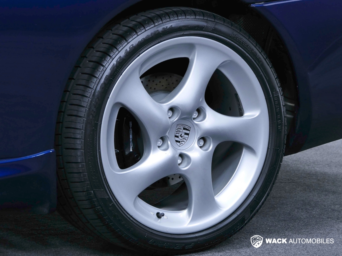 PORSCHE 911 CARRERA COUPE 996 996.2 CARRERA 3.6L 320 CV 