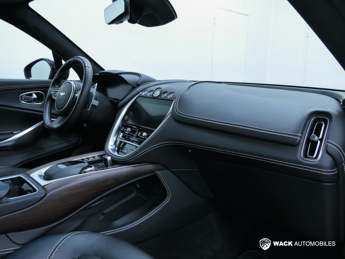 ASTON MARTIN DBX DBX V8 4.0L BITURBO 550 CV 