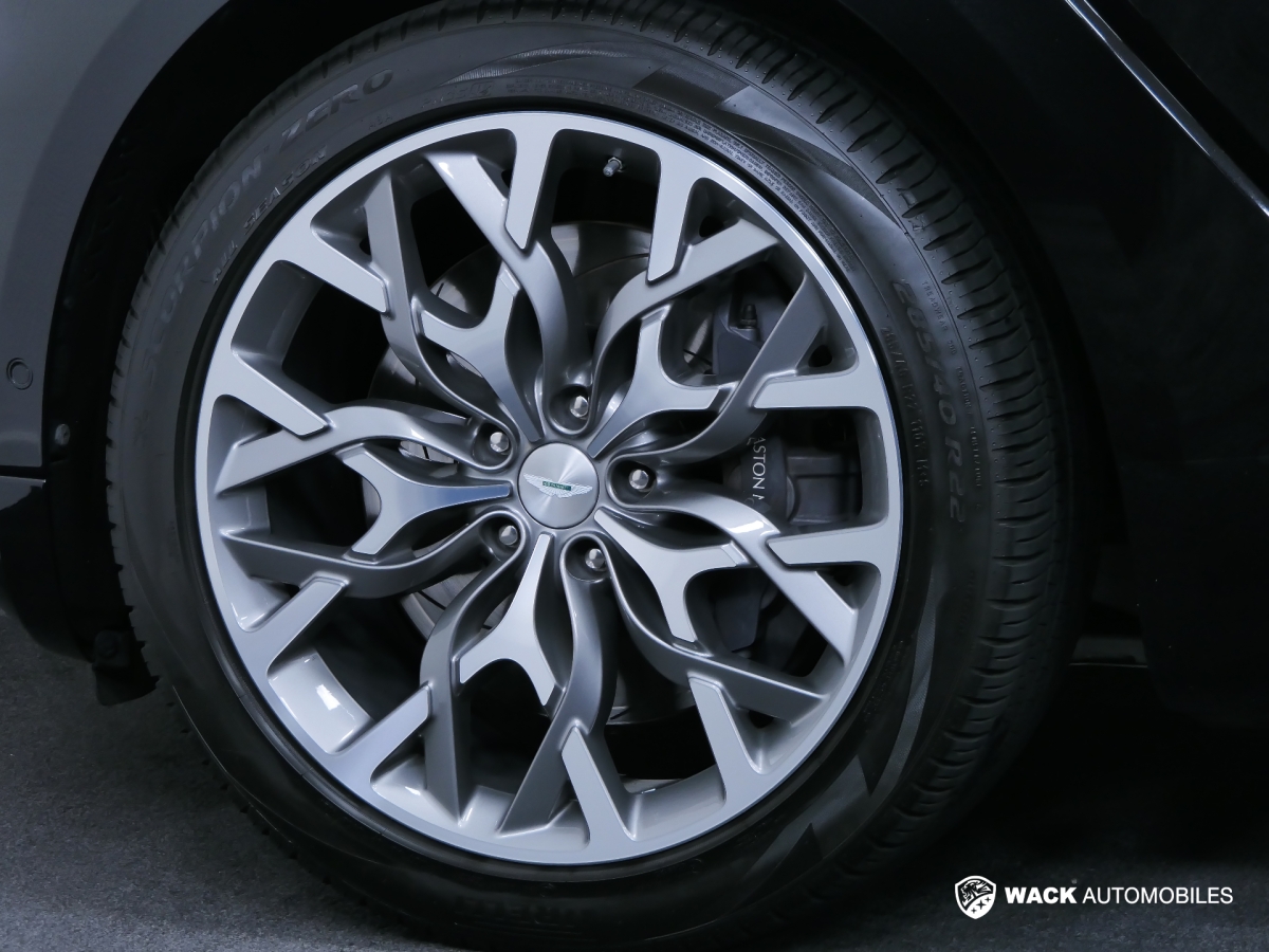 ASTON MARTIN DBX DBX V8 4.0L BITURBO 550 CV 