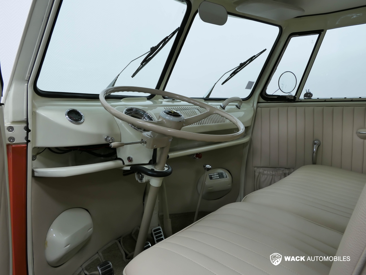 VOLKSWAGEN COMBI COMBI 1.5L 47 CV T1 