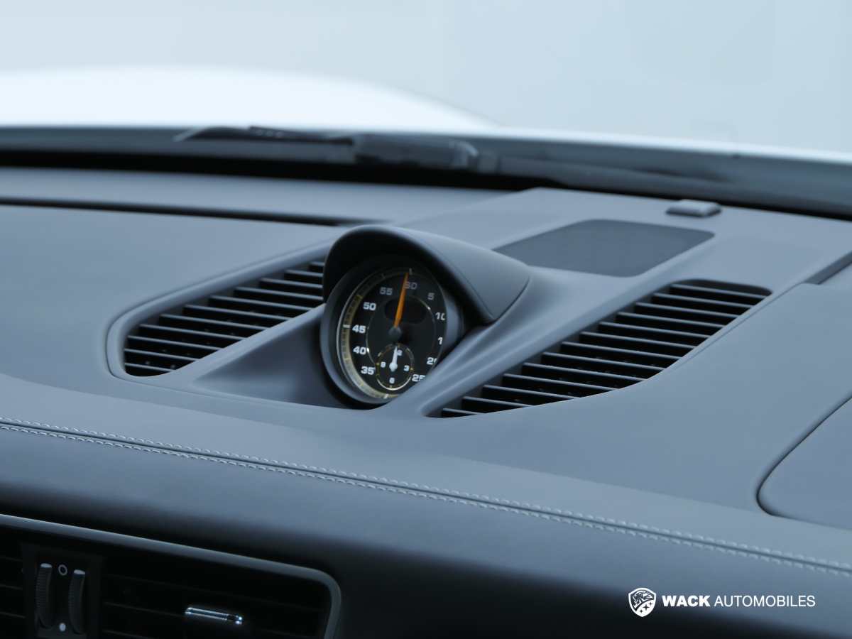 PORSCHE 911 GT3 991.2 GT3 4.0L 500 CV PDK CLUBSPORT 