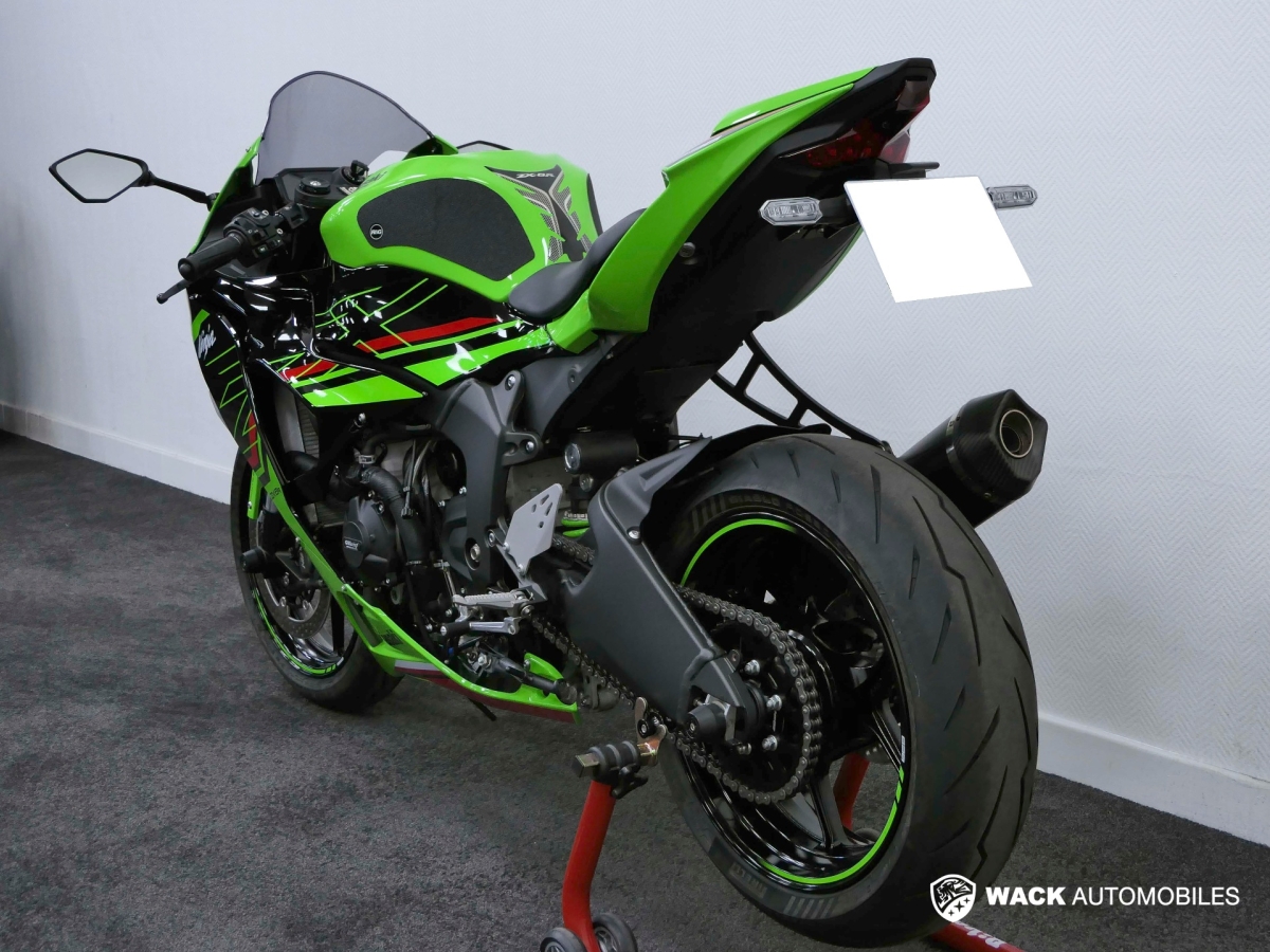 KAWASAKI ZX6-R ZX6-R 636 2024 124 CV 