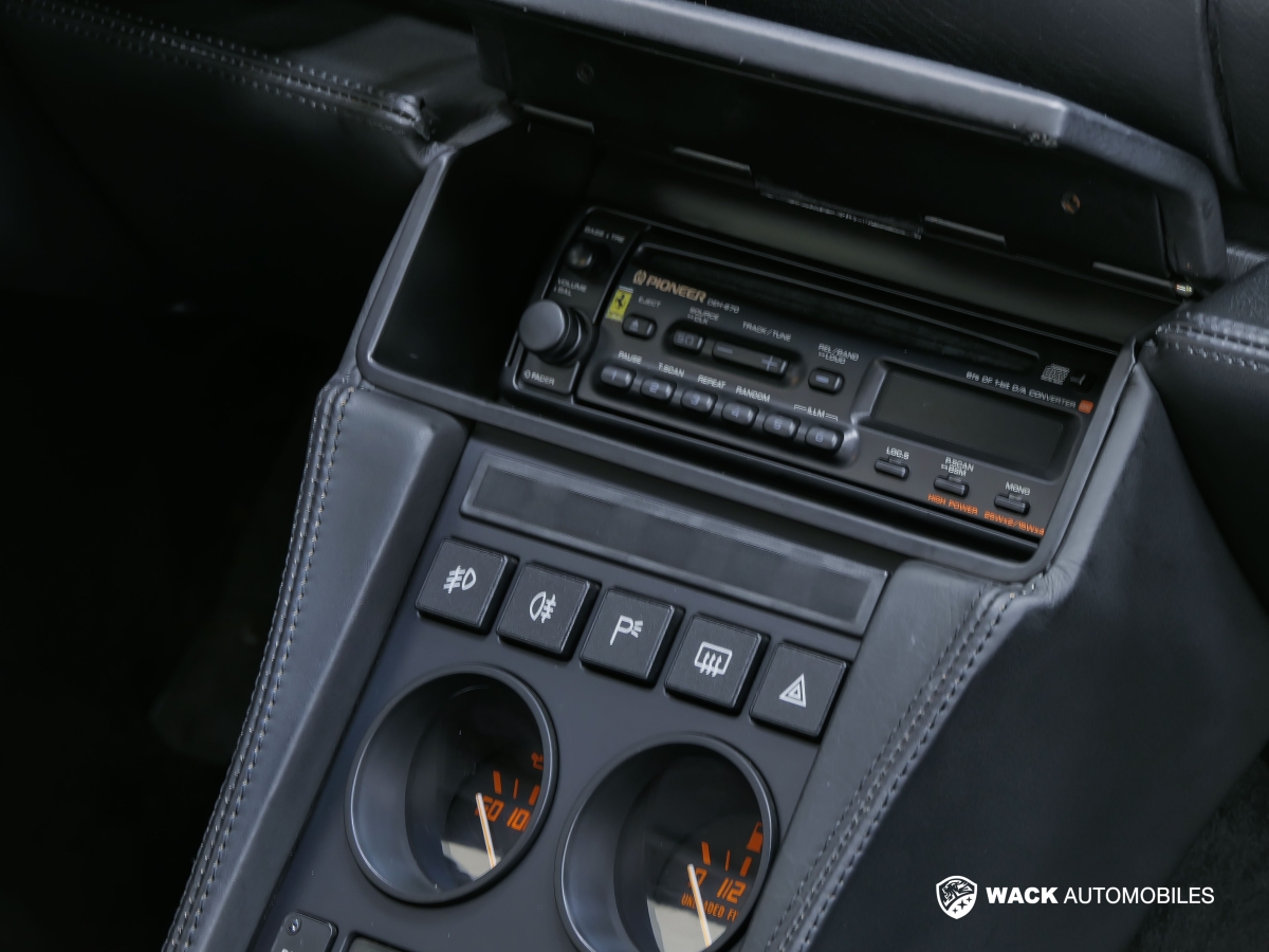 FERRARI 348 348 GTB V8 3.4L 320 CV 