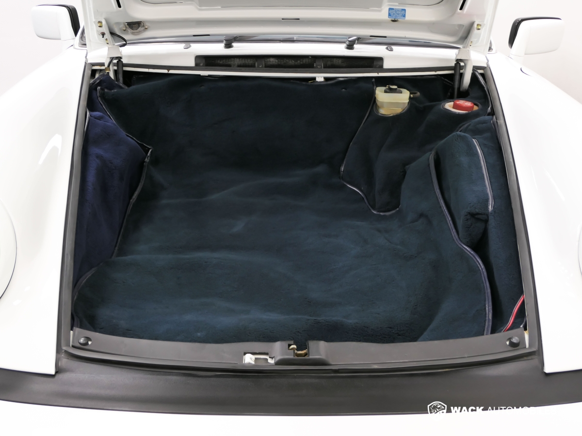 PORSCHE 911 CABRIOLET 911 3.2L CABRIOLET