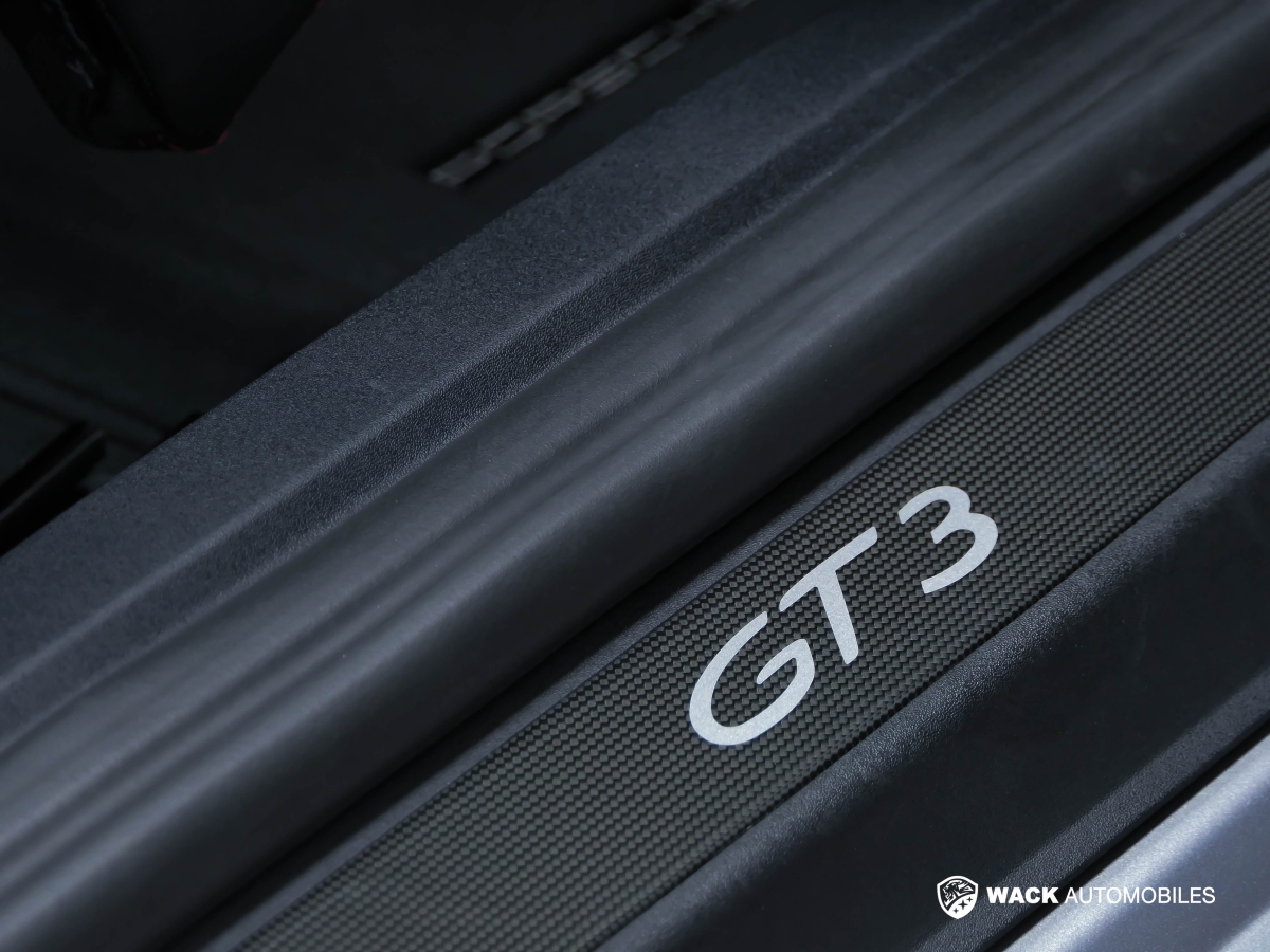PORSCHE 911 GT3 991.2 4.0L 500 CV CLUBSPORT PDK 