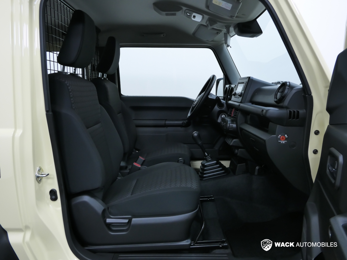 SUZUKI JIMNY JIMNY 1.5 VVT 102 CV PRIVILEGE 2 PLACES