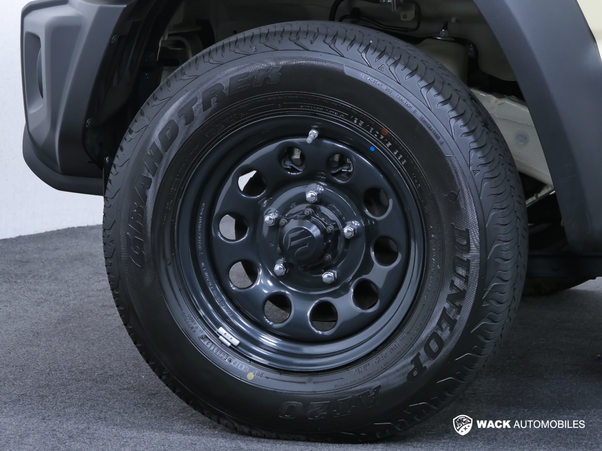 SUZUKI JIMNY JIMNY 1.5 VVT 102 CV PRIVILEGE 2 PLACES