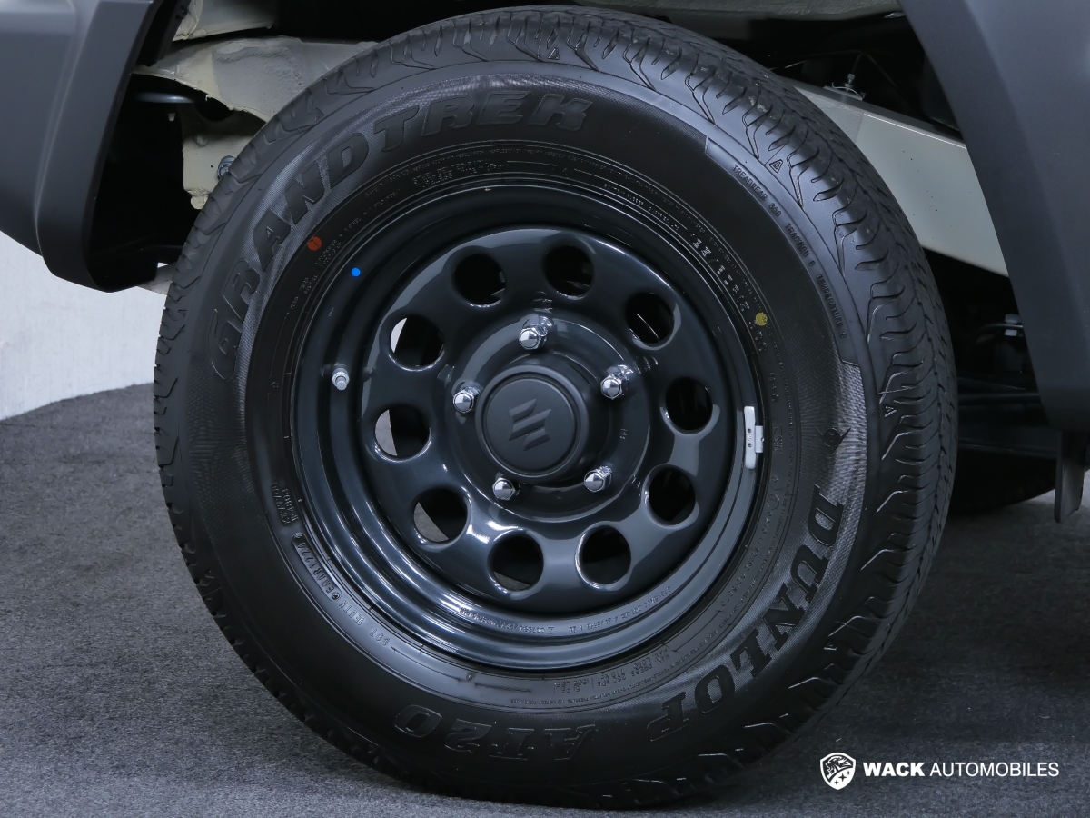 SUZUKI JIMNY JIMNY 1.5 VVT 102 CV PRIVILEGE 2 PLACES