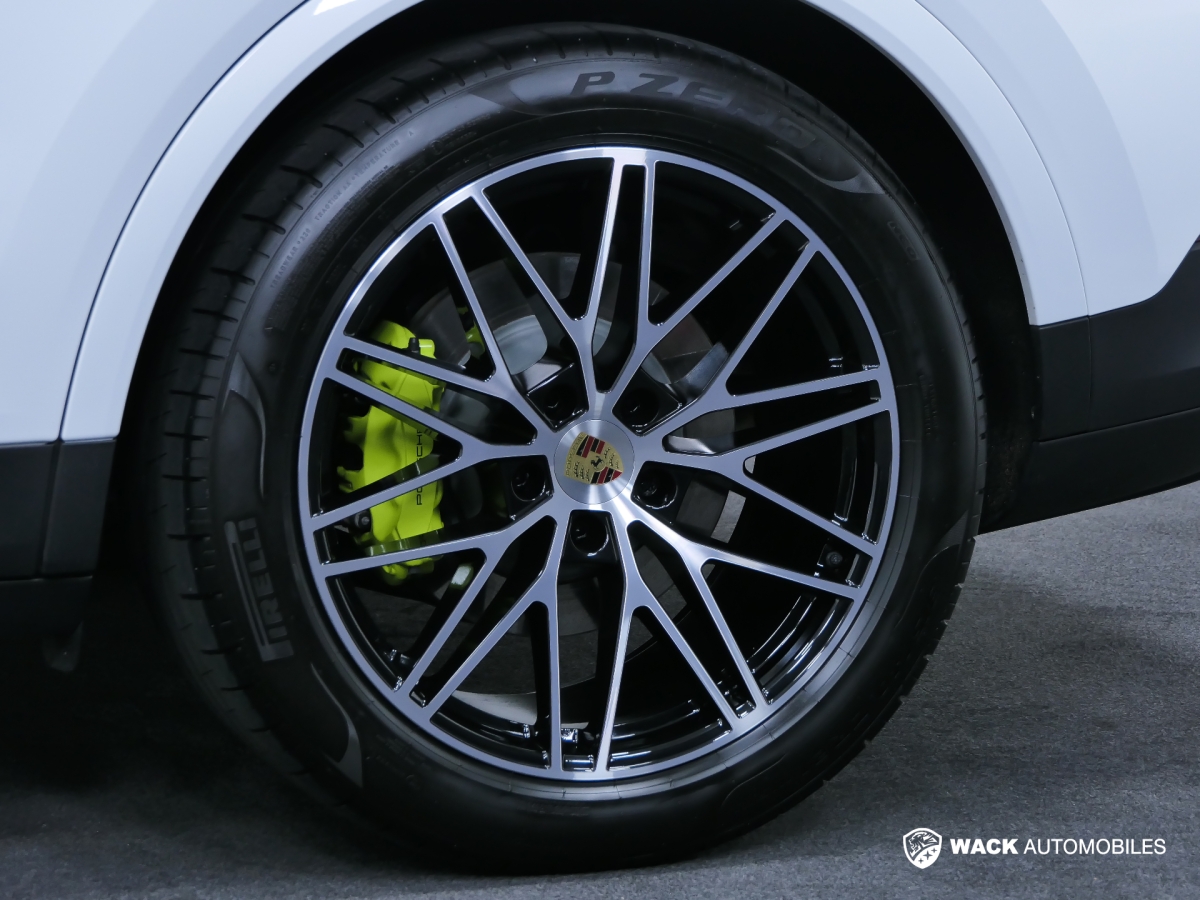 PORSCHE CAYENNE CAYENNE E-HYBRID 3.0L V6 470 CV