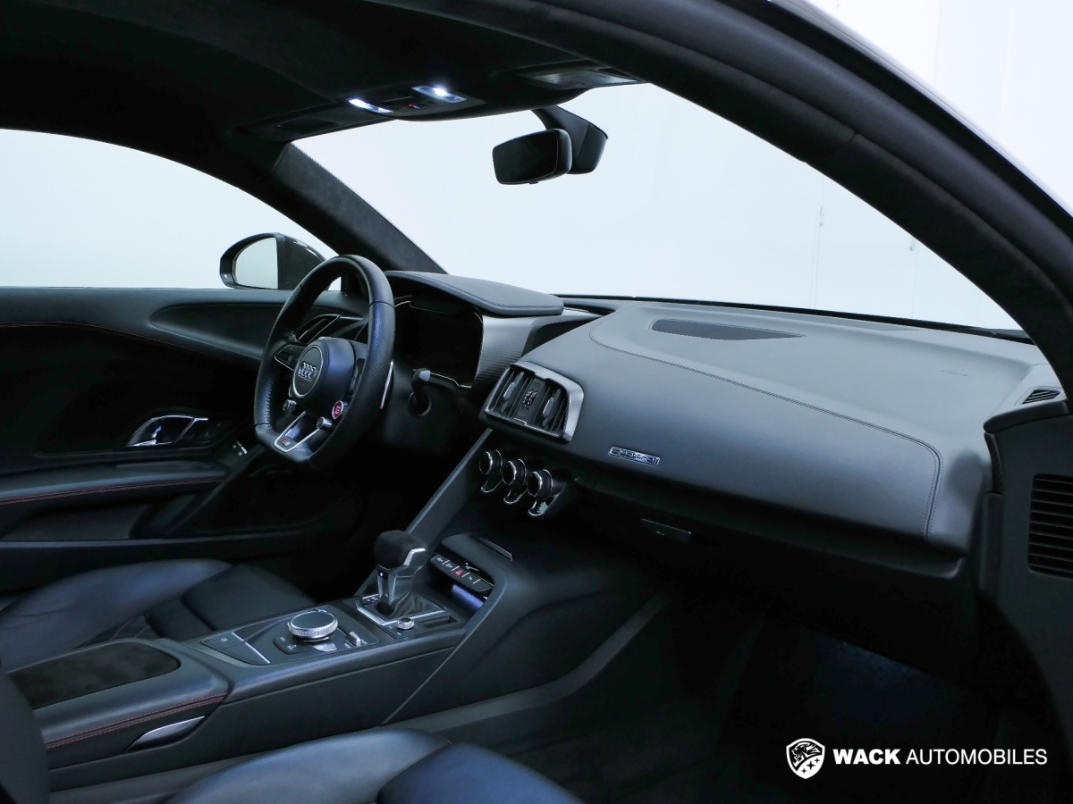 AUDI R8 R8 V10 PLUS 5.2L FSI 610 CV S-TRONIC 7 