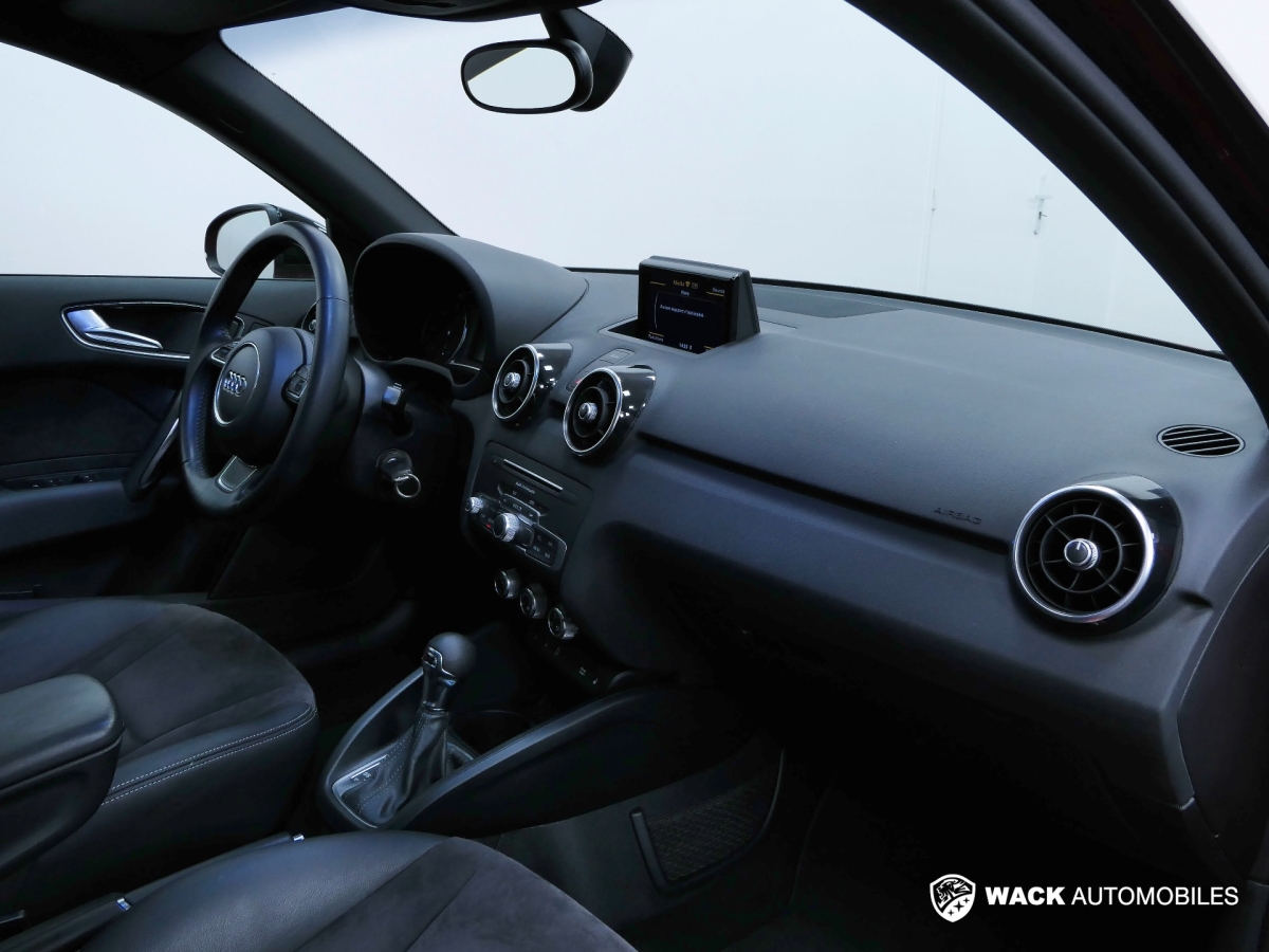 AUDI A1 SPORTBACK A1 SPORTBACK 1.6L TDI 116 CV S tronic AMBITION 