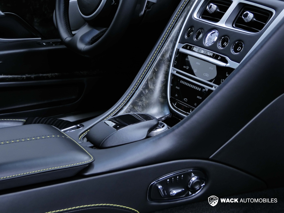 ASTON MARTIN DB11 COUPE DB11 COUPE 5.2L BI-TURBO V12 608 CV 