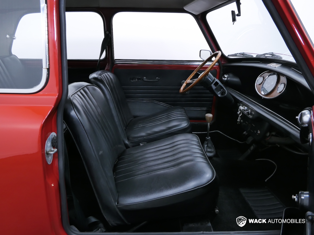 INNOCENTI MINI MINI 1001 DELUXE 998CM3 B38
