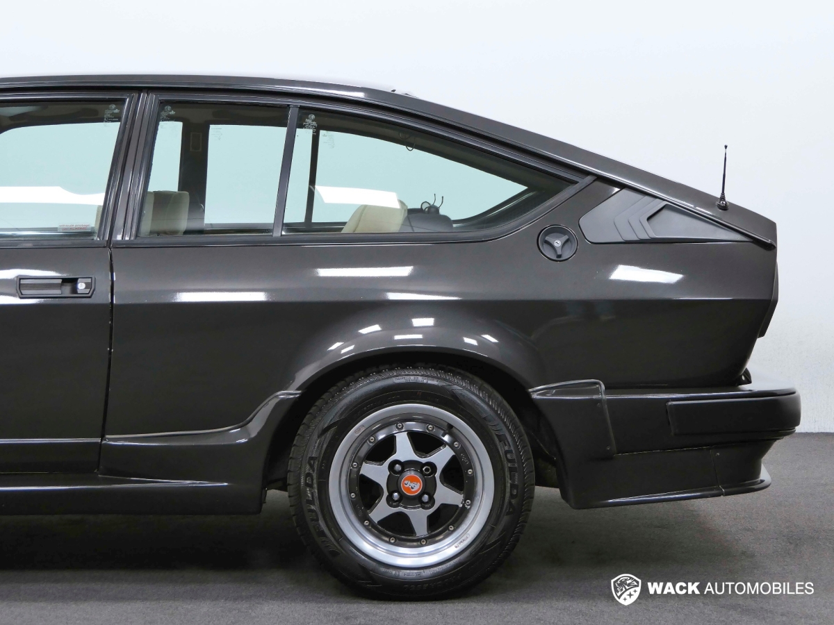 ALFA ROMEO ALFETTA GTV 2.0L 130 CV 