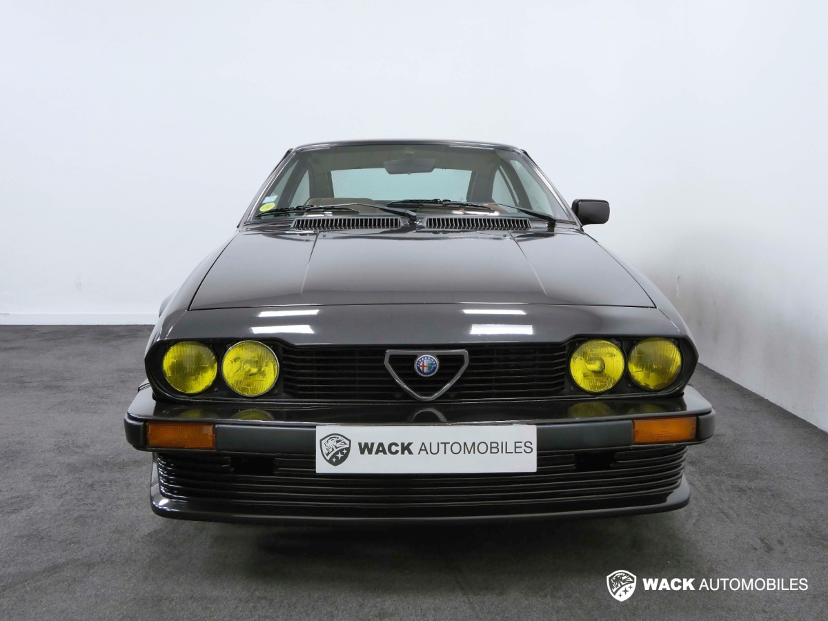 ALFA ROMEO ALFETTA GTV 2.0L 130 CV 