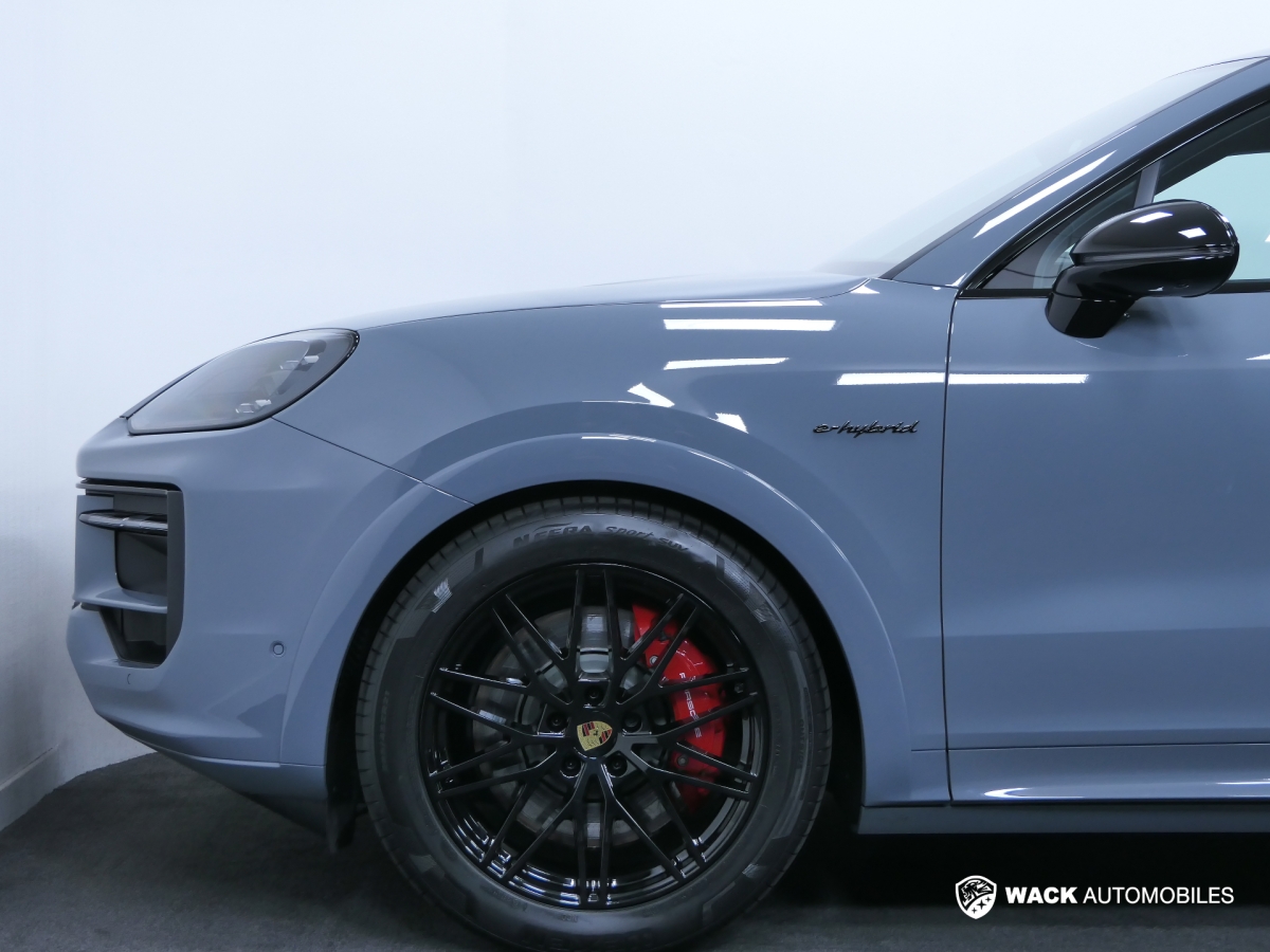 PORSCHE CAYENNE COUPE CAYENNE COUPÉ S E-HYBRID 3.0L V6 519 CV