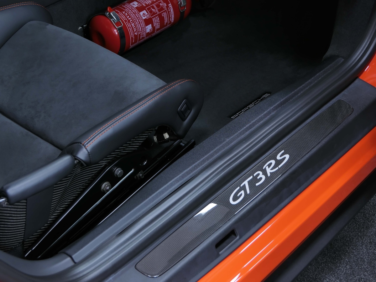 PORSCHE 911 GT3 991.1 GT3 RS 4.0L PDK