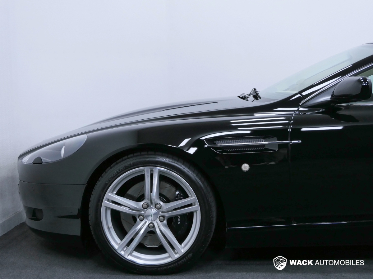 ASTON MARTIN DB9 DB9 V12 6.0L 457 CV TOUCHTRONIC COUPÉ