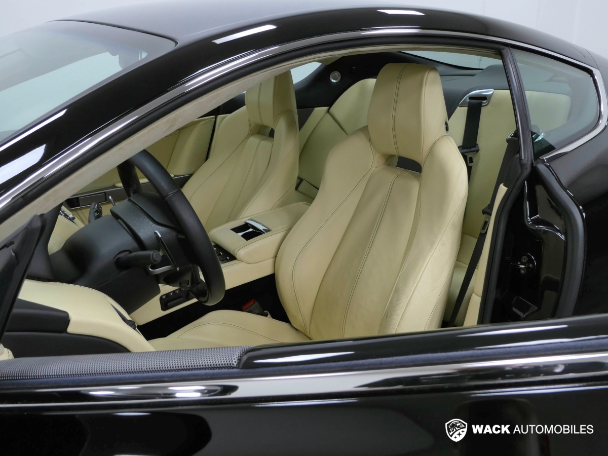 ASTON MARTIN DB9 DB9 V12 6.0L 457 CV TOUCHTRONIC COUPÉ