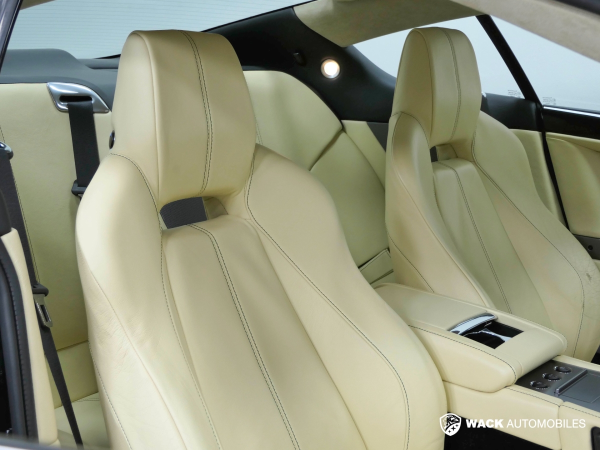 ASTON MARTIN DB9 DB9 V12 6.0L 457 CV TOUCHTRONIC COUPÉ