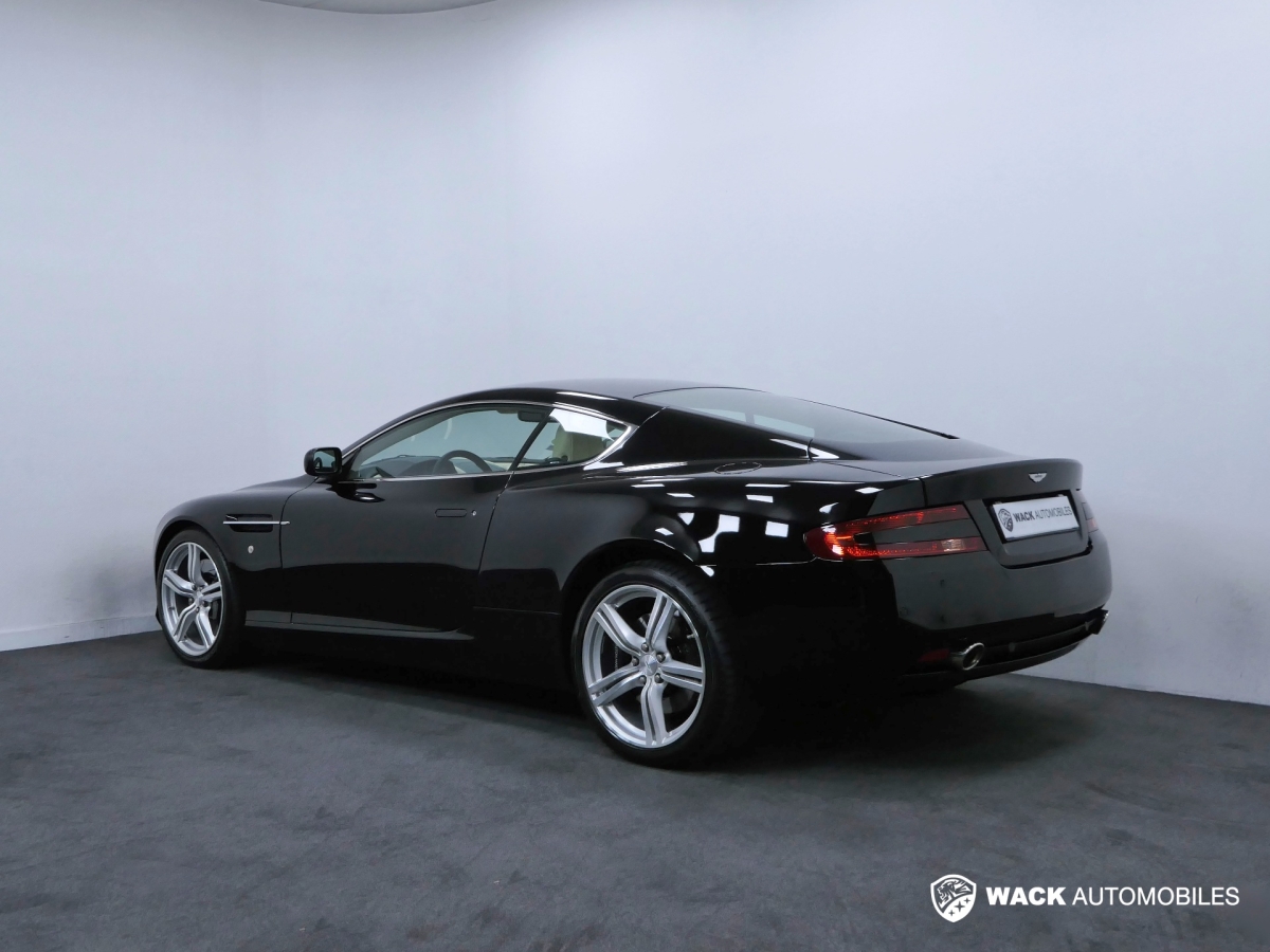 ASTON MARTIN DB9 DB9 V12 6.0L 457 CV TOUCHTRONIC COUPÉ
