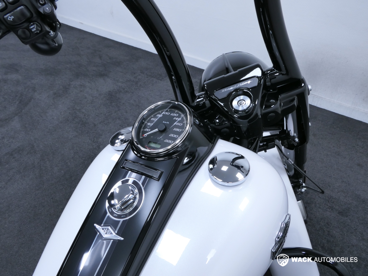 HARLEY DAVIDSON ROAD KING SPECIAL TOURING ROAD KING SPECIAL